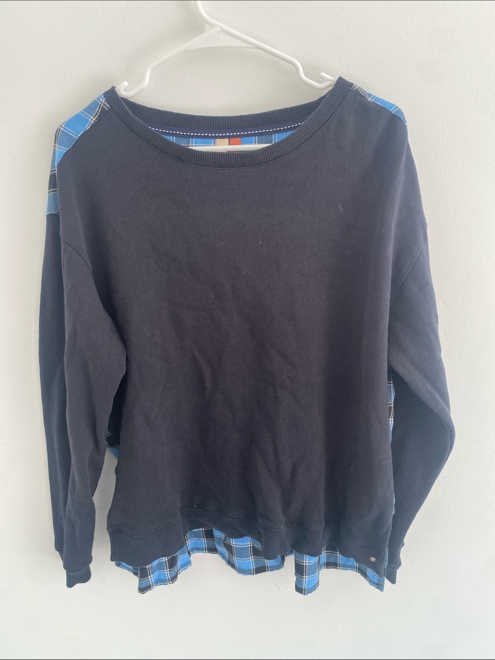Anthropologie Pilcro Crew Neck Sweatshirt Tartan Swing Back Flannel Black Blue L - Picture 2 of 7